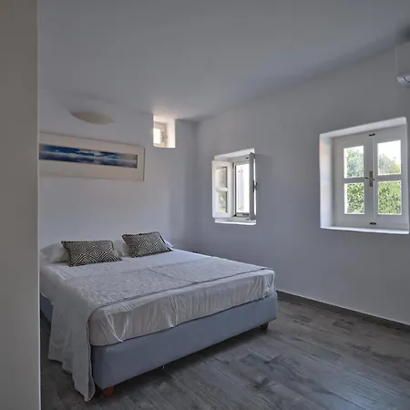 Sabia, Ambelas Ferienhaus Páros